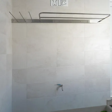 2 Apartments Sea Breeze Famara Buitenkant foto