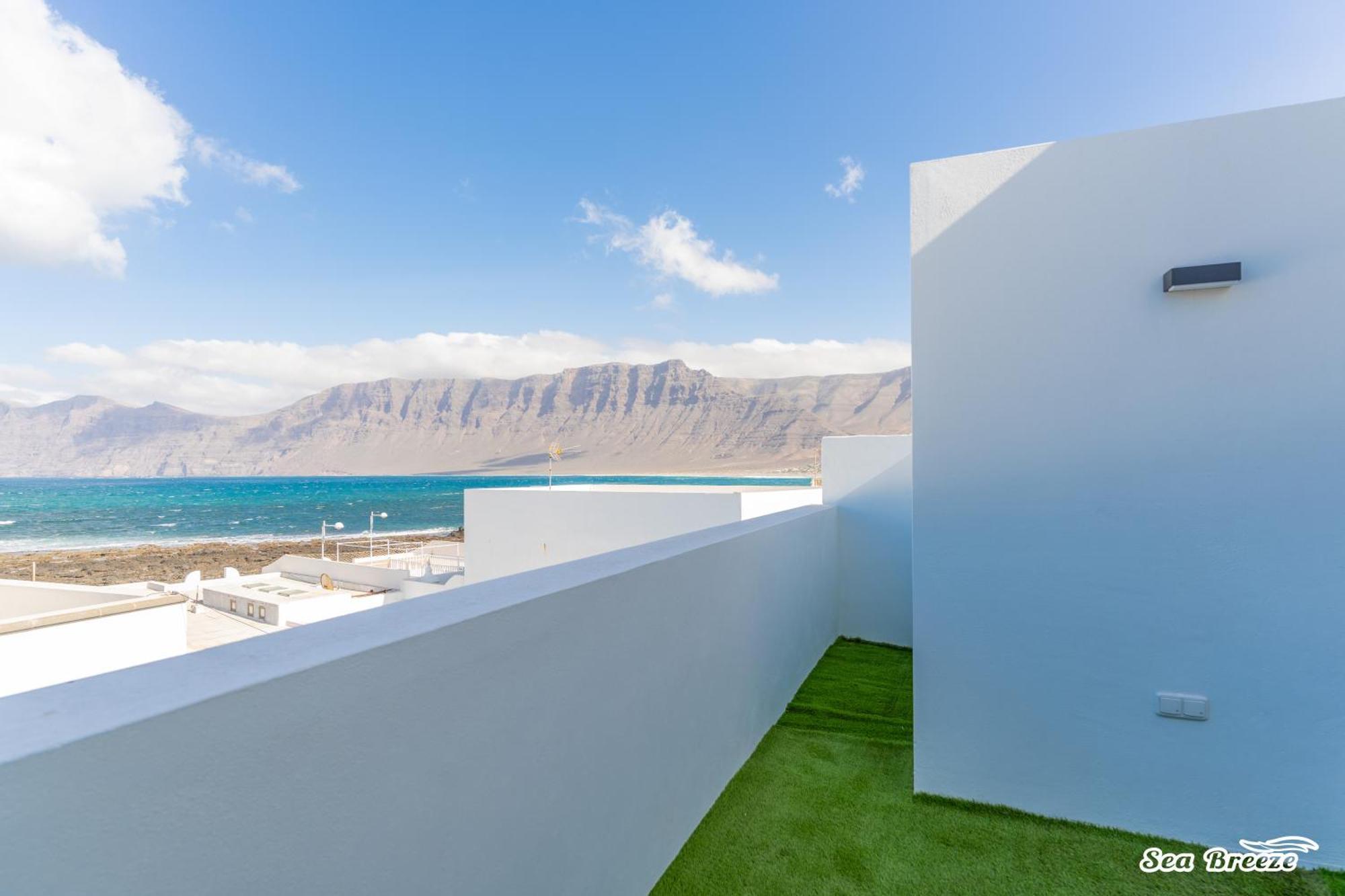 Apartment 2 Sea Breeze Famara